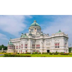 Tham quan Cung điện Ananta Samakhom - Vương triều Chakri giữa lòng Bangkok