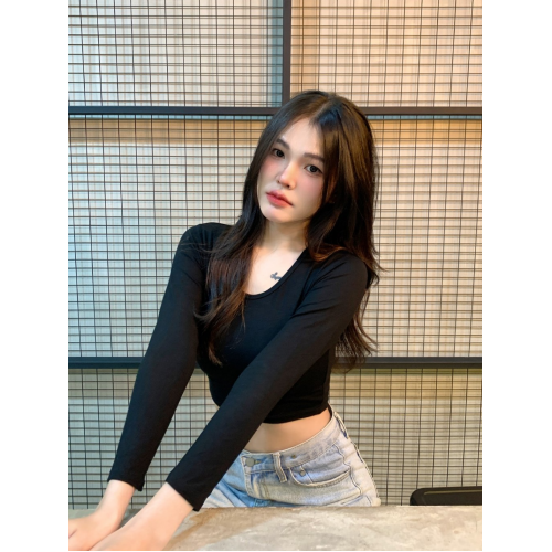 Áo crop top dài tay cổ tròn, vải rayon hàng Thái Lan