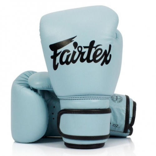 Găng tay đấm bốc mẫu BGV20 da thật màu xanh nhạt Fairtex Thái Lan chính hãng