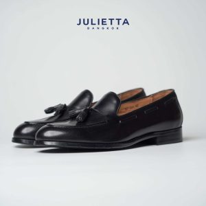 Giày lười julietta tua rua Calfskin: Màu đen